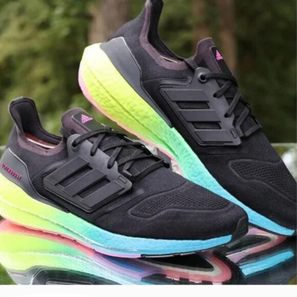 Adidas Ultraboost 22 Multi Color Sole #129304443 Size 12 - Picture 4 of 5